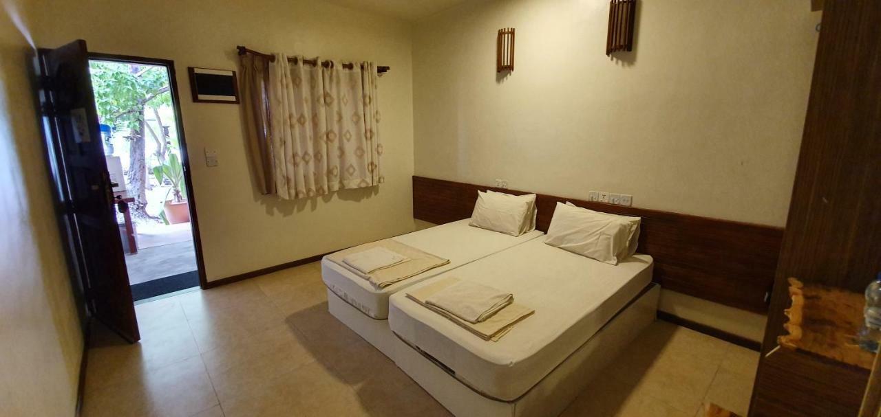 Hotel Surf Deck à Thulusdhoo Extérieur photo
