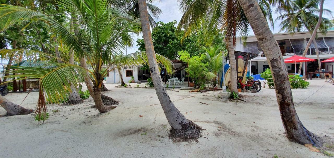 Hotel Surf Deck à Thulusdhoo Extérieur photo