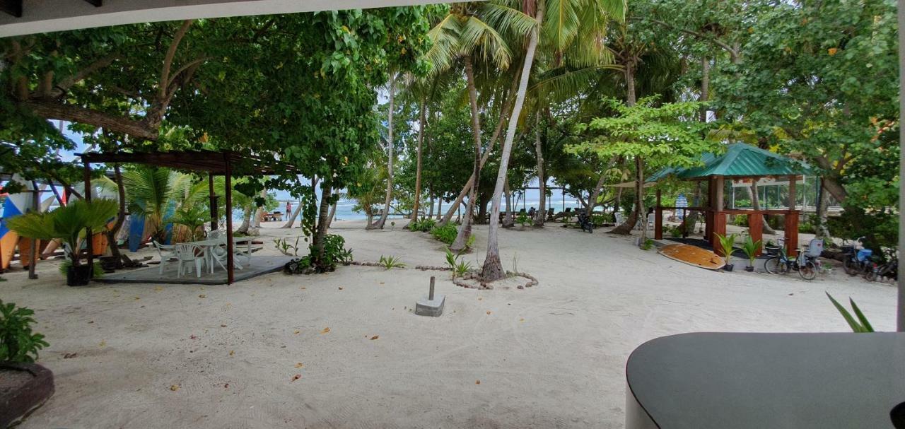 Hotel Surf Deck à Thulusdhoo Extérieur photo